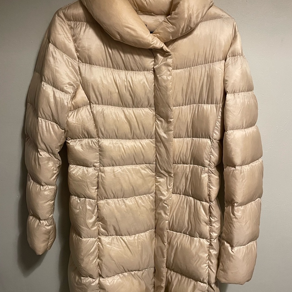 Uniqlo Beige Puffer Jacket